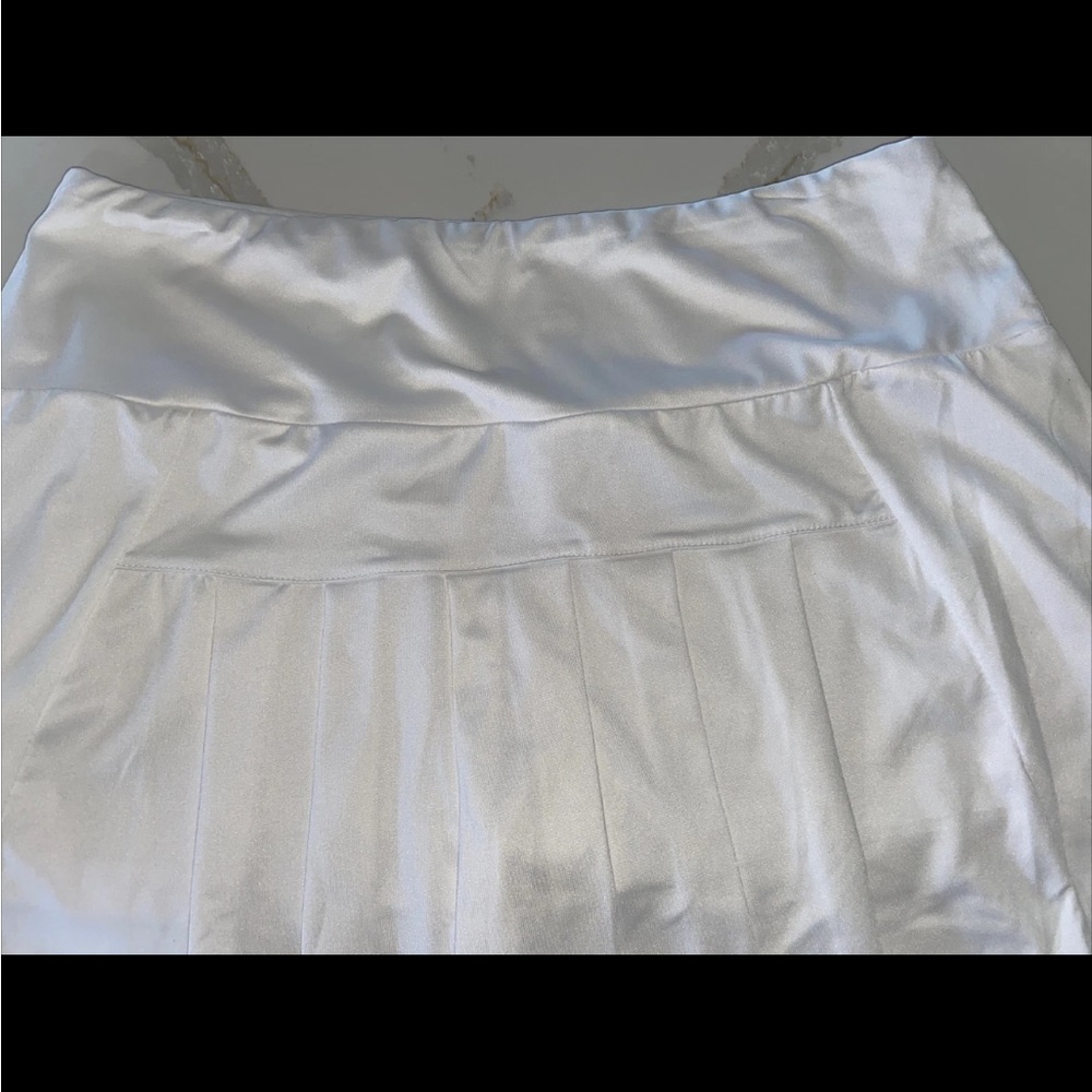 Zyia White Tennis Golf Skirt with Ball Pockets size Small - Picture 6 of 9